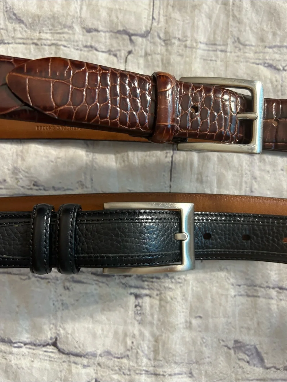 JOHNSTON & MURPHY BLACK PEBBLE GRAIN & 346 BROOKS BROTHERS CROC BELTS 38/40